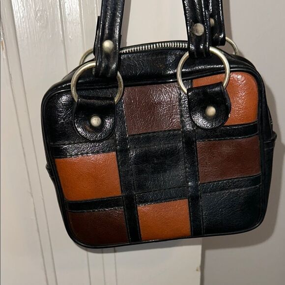 Vtg 70s Sirco Corporation Black, Tan and Brown Vinyl Square  Design Small Purse - Picture 1 of 8